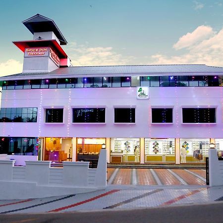 Spice Inn Kumily Экстерьер фото